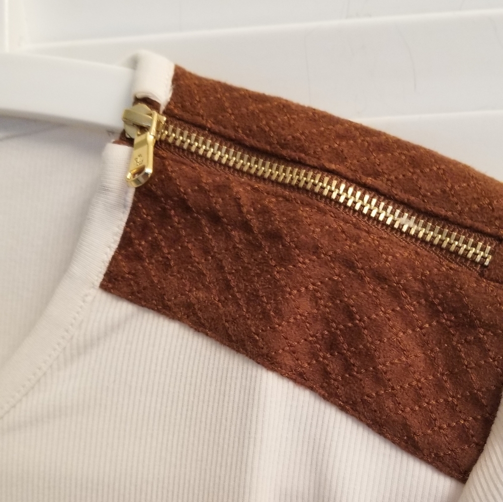 Ralph Lauren Long Sleeve Top with Zipper Shoulders - Picture 4 of 7